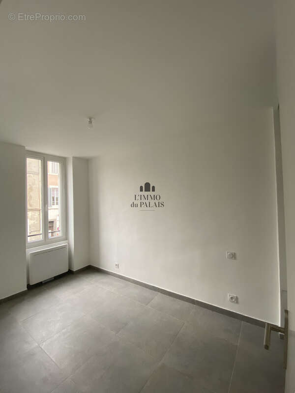 Appartement à AUBAGNE