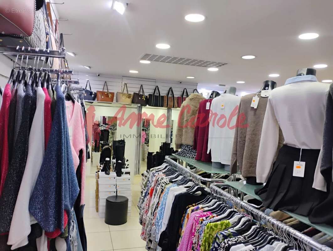 Commerce à PARIS-20E