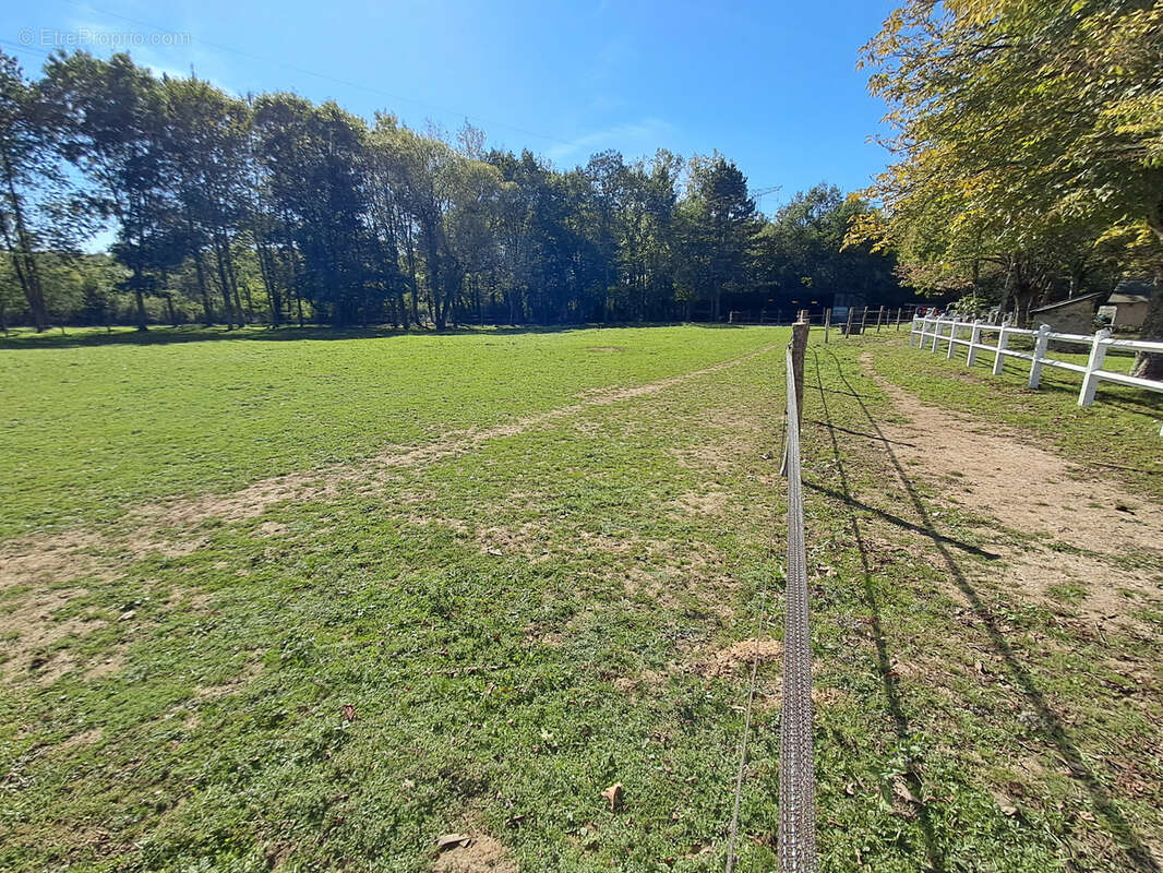 Maison à VILLIERS-CHARLEMAGNE