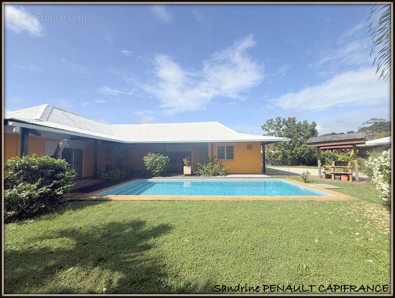 Maison à KOUROU