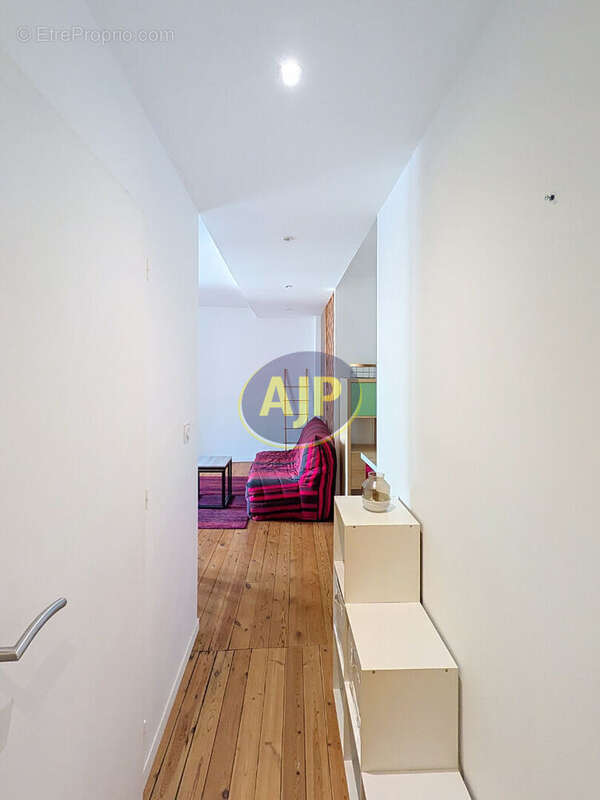 Appartement à INDRE