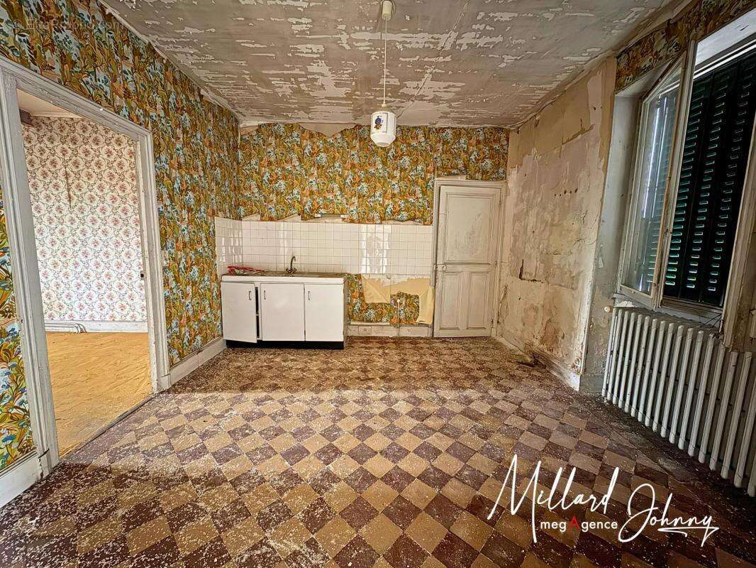 Maison à MONTCEAU-LES-MINES