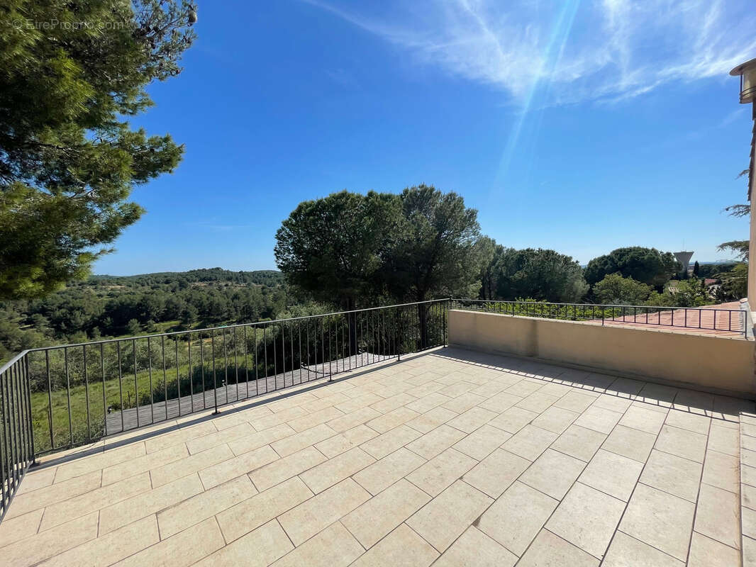 Maison à CASTELNAU-DE-GUERS