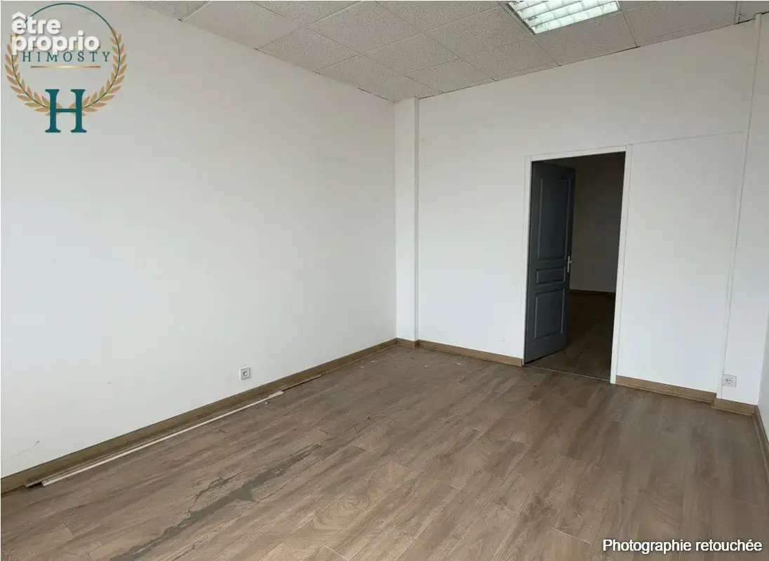 Commerce 114 m² à Lyon-7e  - photo 3