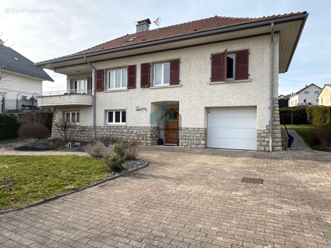 Maison à CHARQUEMONT