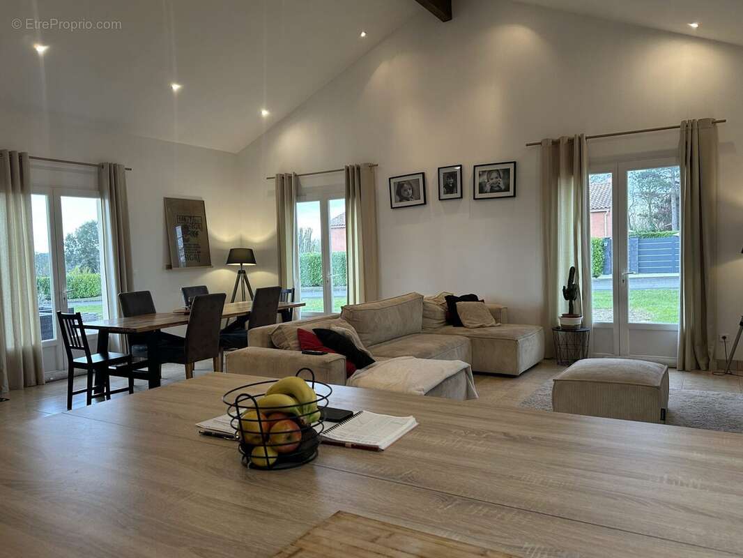 Maison à MIRAMONT-DE-GUYENNE