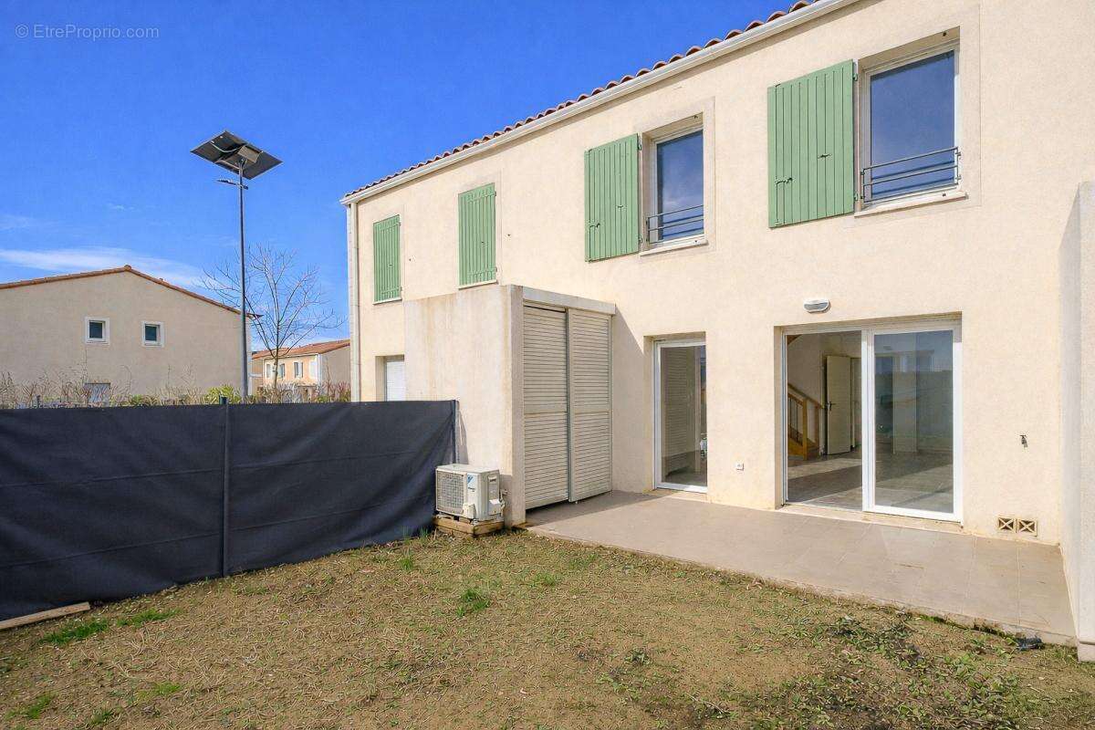 Maison à PERTUIS