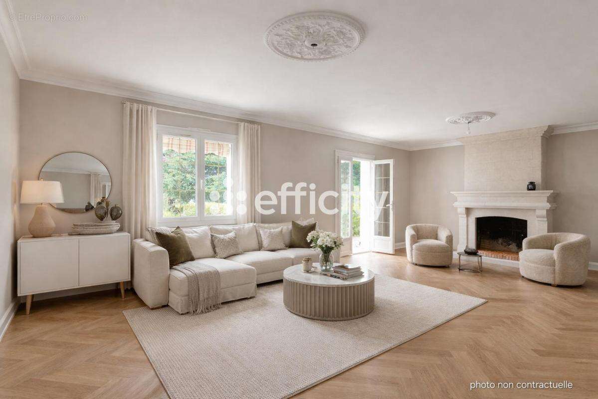 Maison 162 m² à Varrains  - photo 3