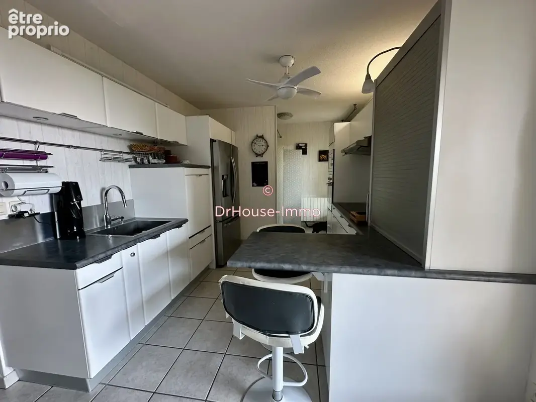 Appartement 142 m² à Valence  - photo 8