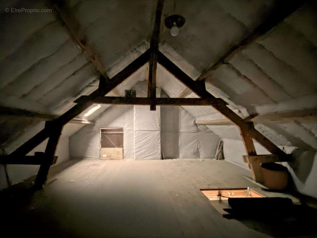 Maison à PORQUERICOURT