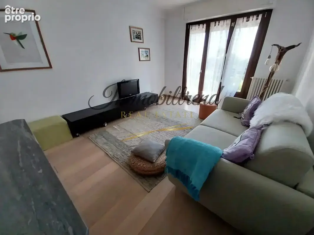 EXCLUSIVITE' !! - ROQUEBRUNE PLATEAU DU CAP MARTIN - Spacieux deux pièces traversant avec balcon, loggia, et cave - photo 5