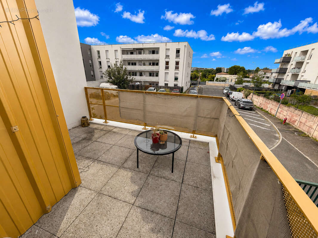 Appartement à VILLENAVE-D'ORNON