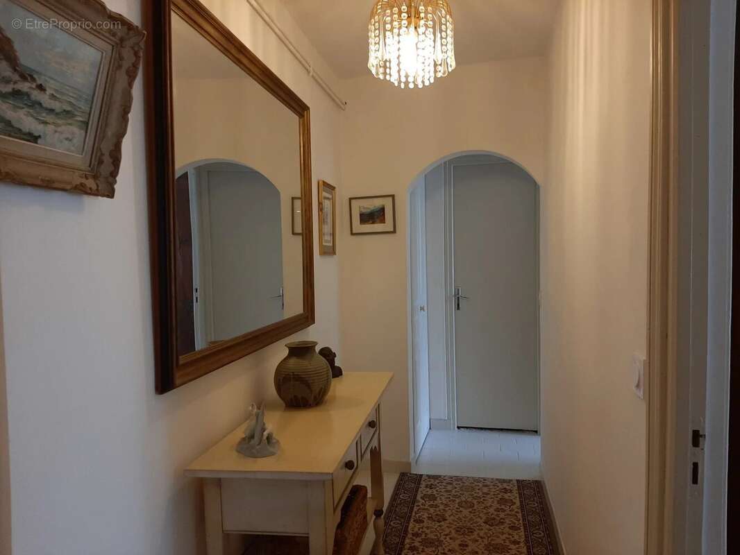 Grande maison de campagne, à proximité des commodités - photo 6