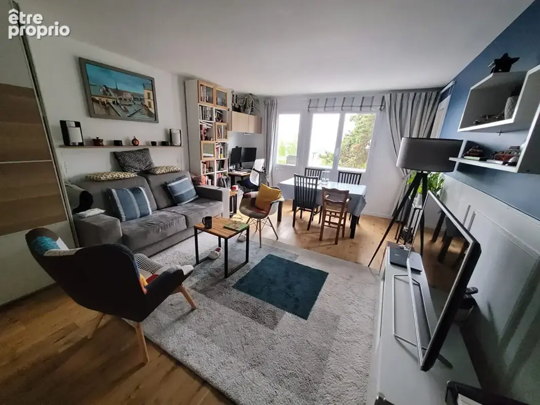 Domaine des Hocquettes 3 p 78.16 m²  - vue tour eiffel - photo 2