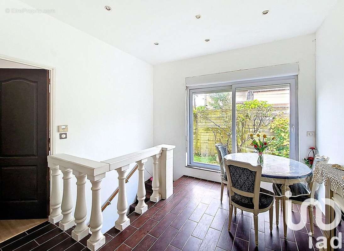 Photo 5 - Maison à CLAMART