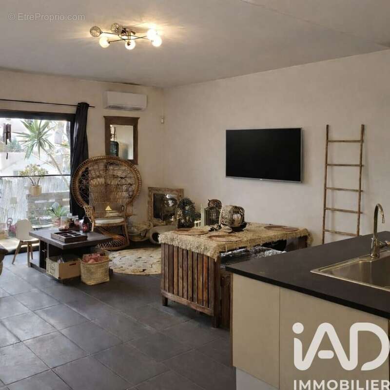 Photo 3 - Appartement à SAINT-CYR-SUR-MER