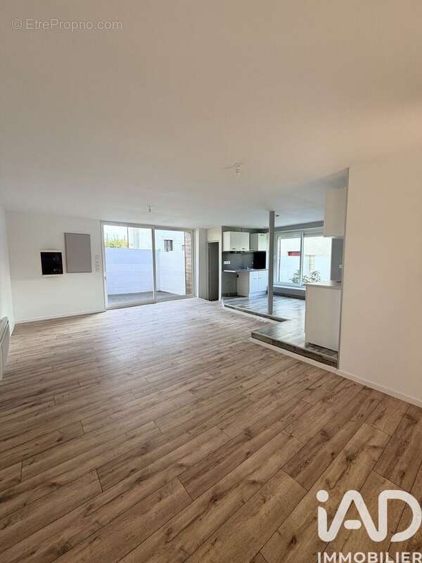 Photo 2 - Maison à SAINT-DENIS-LA-CHEVASSE