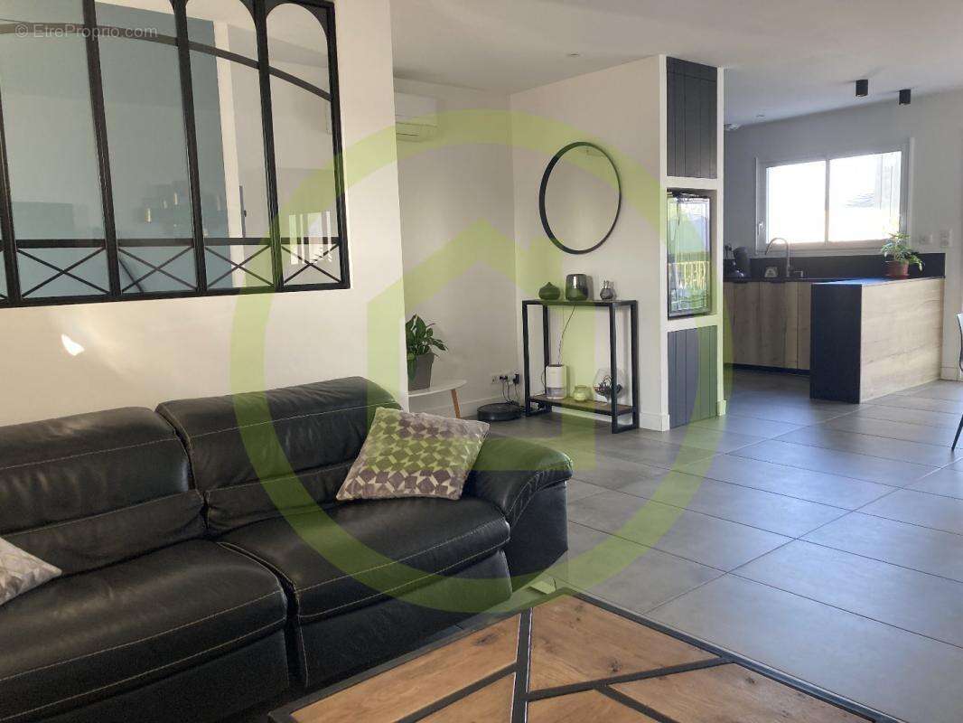 Maison à LA ROCHELLE