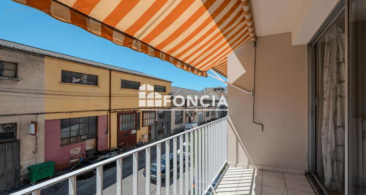 Avignon - Proche remparts : T3 spacieux de 72m² avec cave et Balcon - photo 7