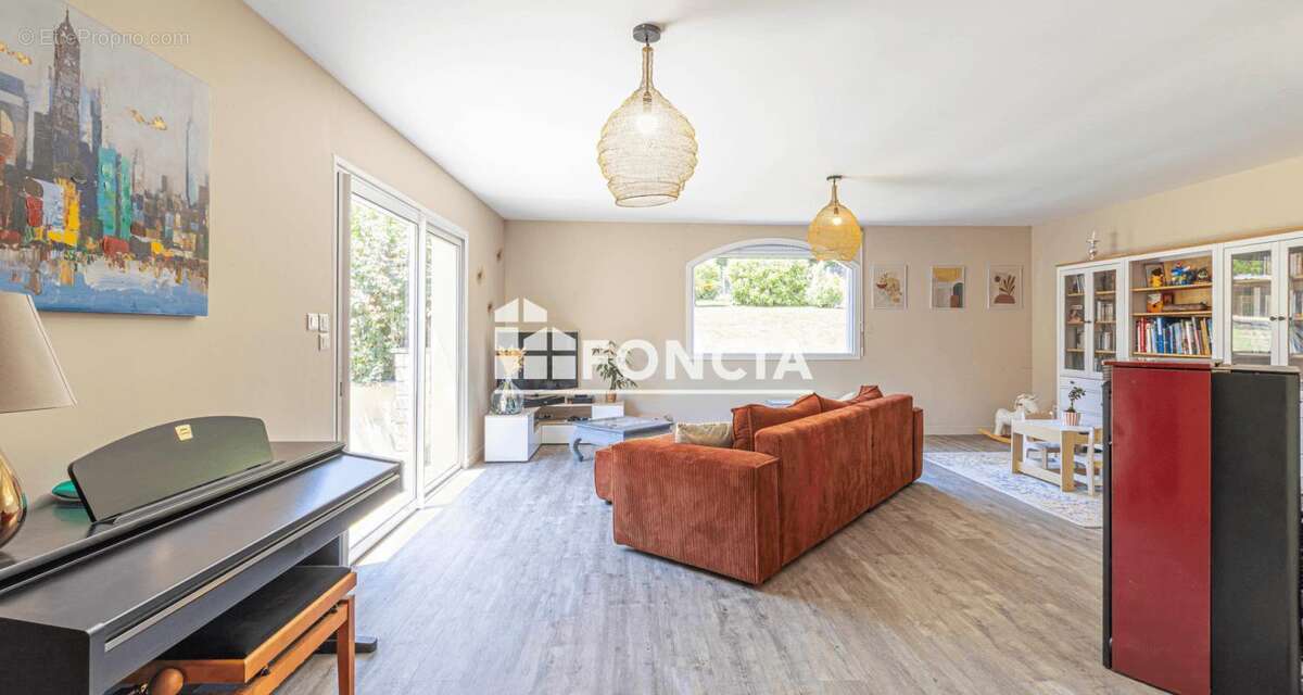 Maison 140M2 - photo 3