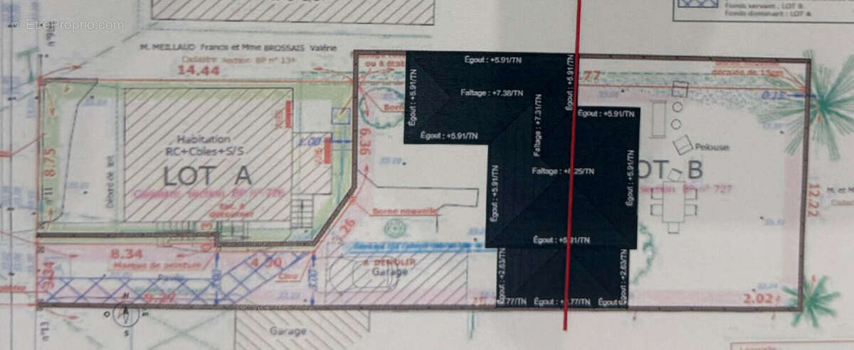 Terrain à SARTROUVILLE