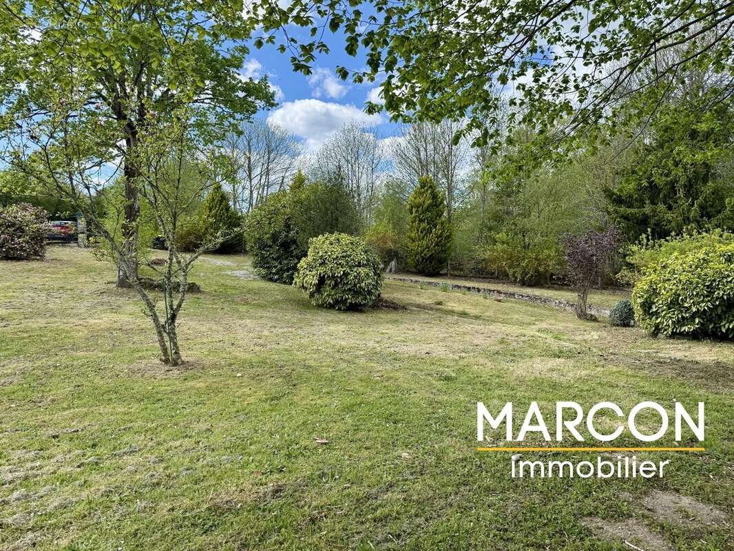 Maison à SAINTE-FEYRE