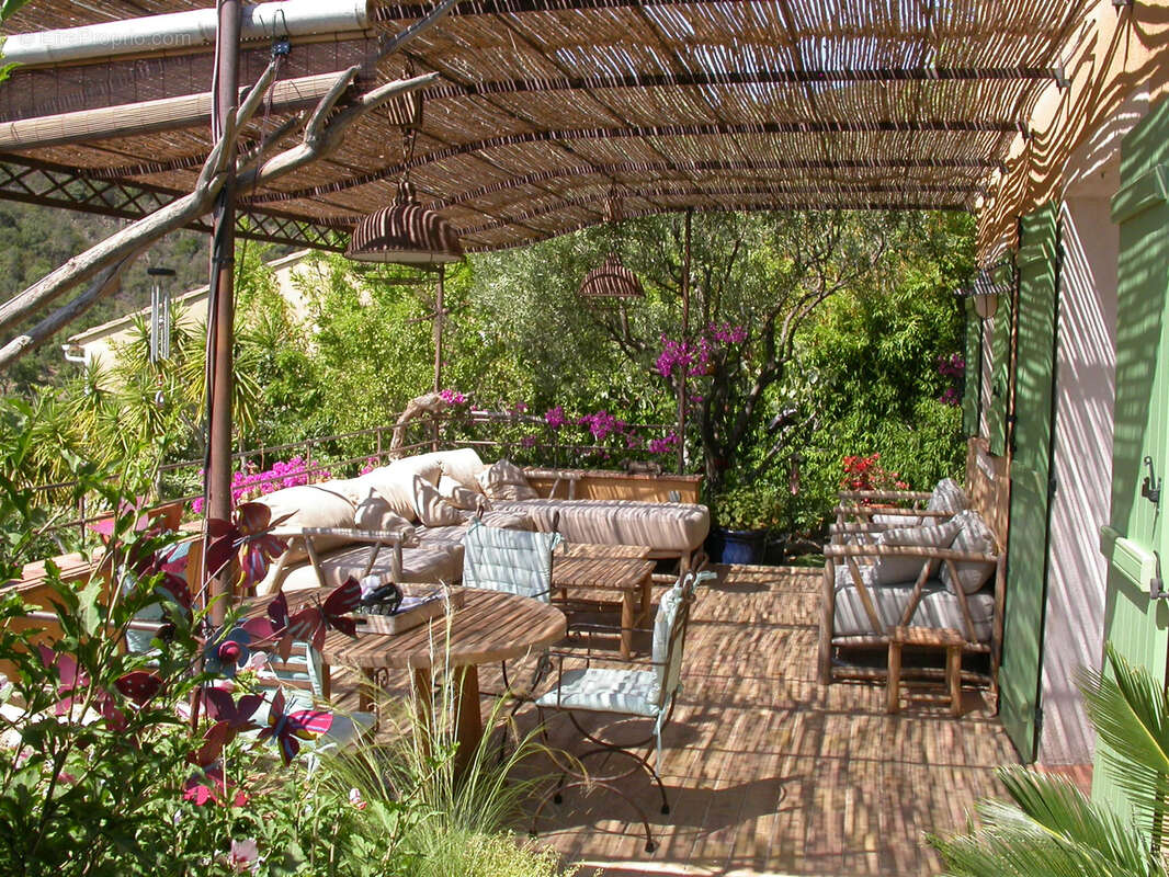 Maison à PLAN-DE-LA-TOUR