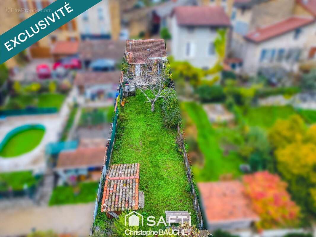 Photo 2 - Maison à JUJURIEUX