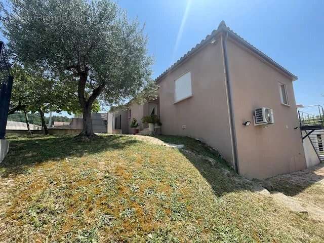 Maison à SAINT-PRIVAT-DES-VIEUX