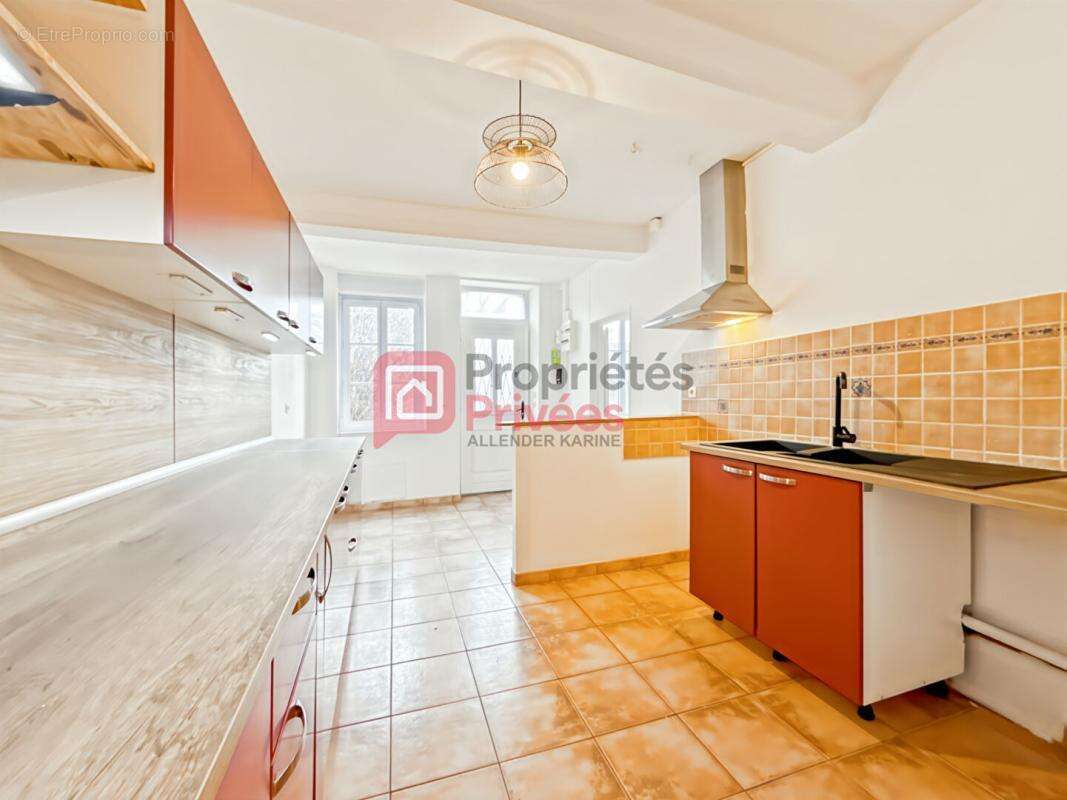 Maison Fontaine La Gaillarde 4 pièce(s) 97 m2 - photo 4