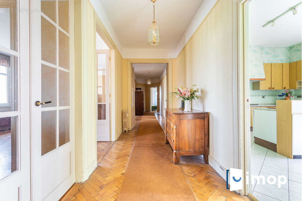 Appartement à MARCQ-EN-BAROEUL