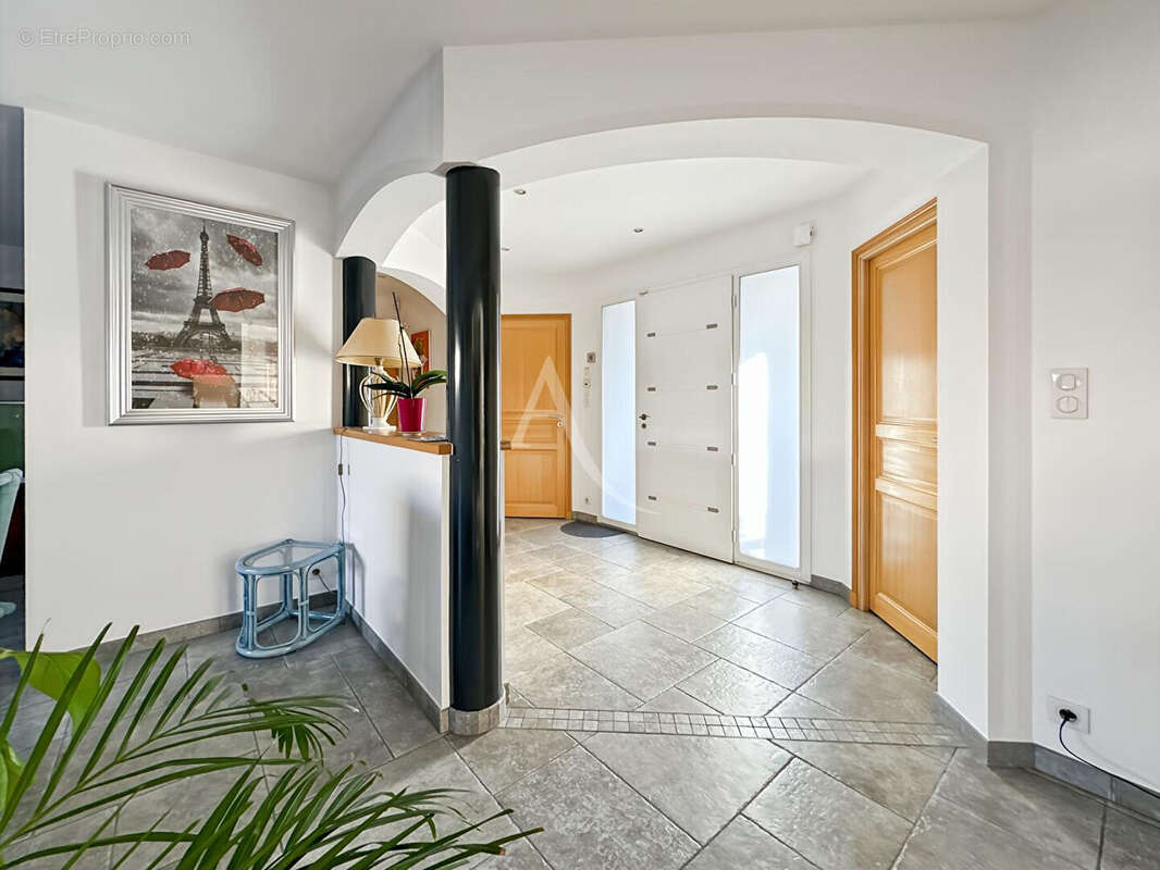Maison contemporaine - au calme d'une impasse en centre-ville - photo 11