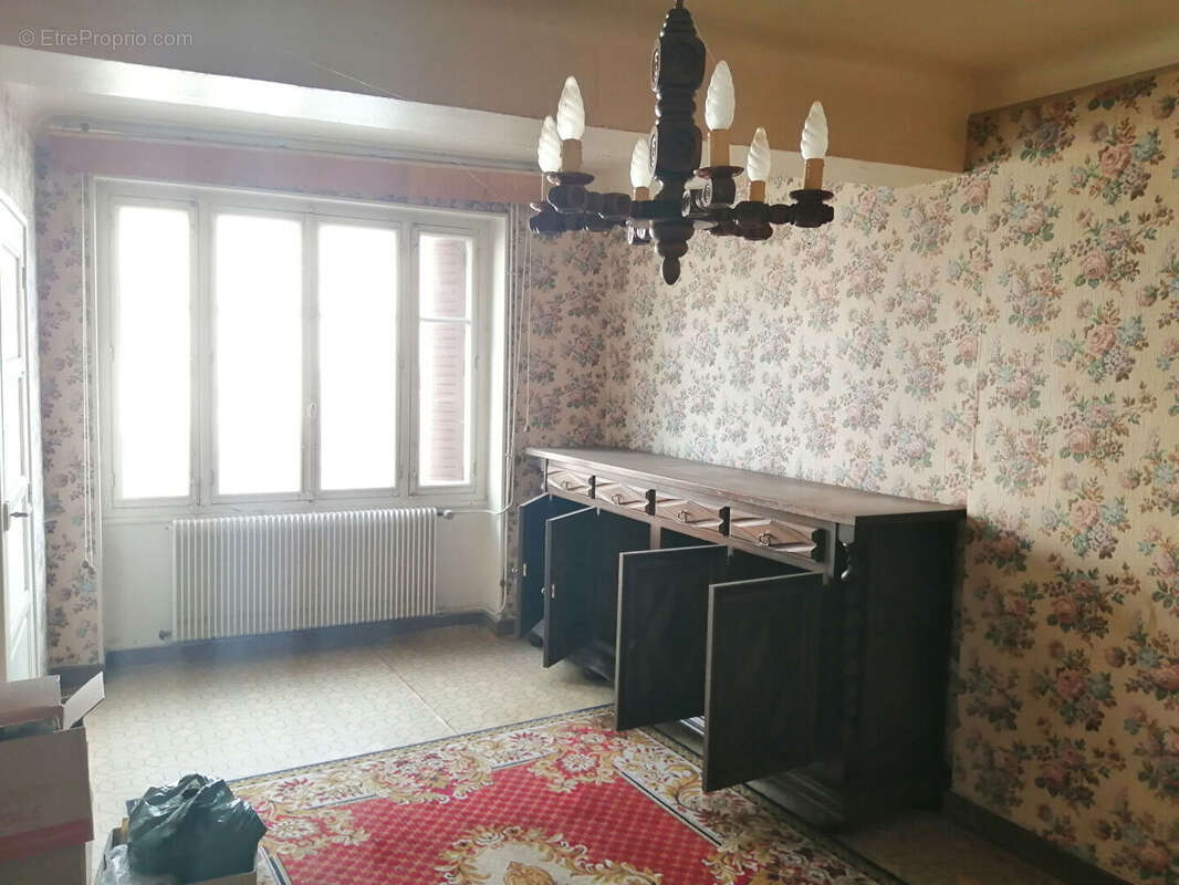 Maison de village à rénover de 128 m² hab. (Quatre chambres) - photo 9
