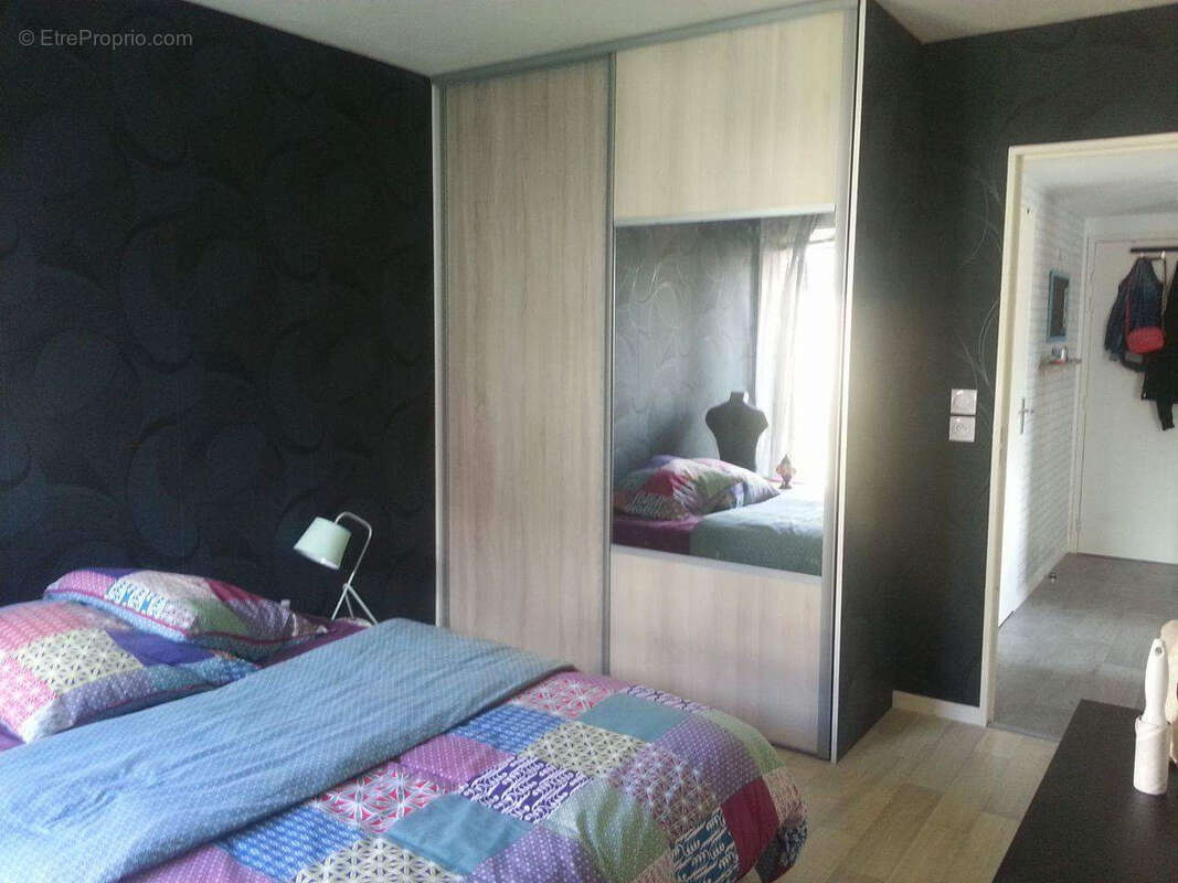 Appartement à SAINT-ERBLON