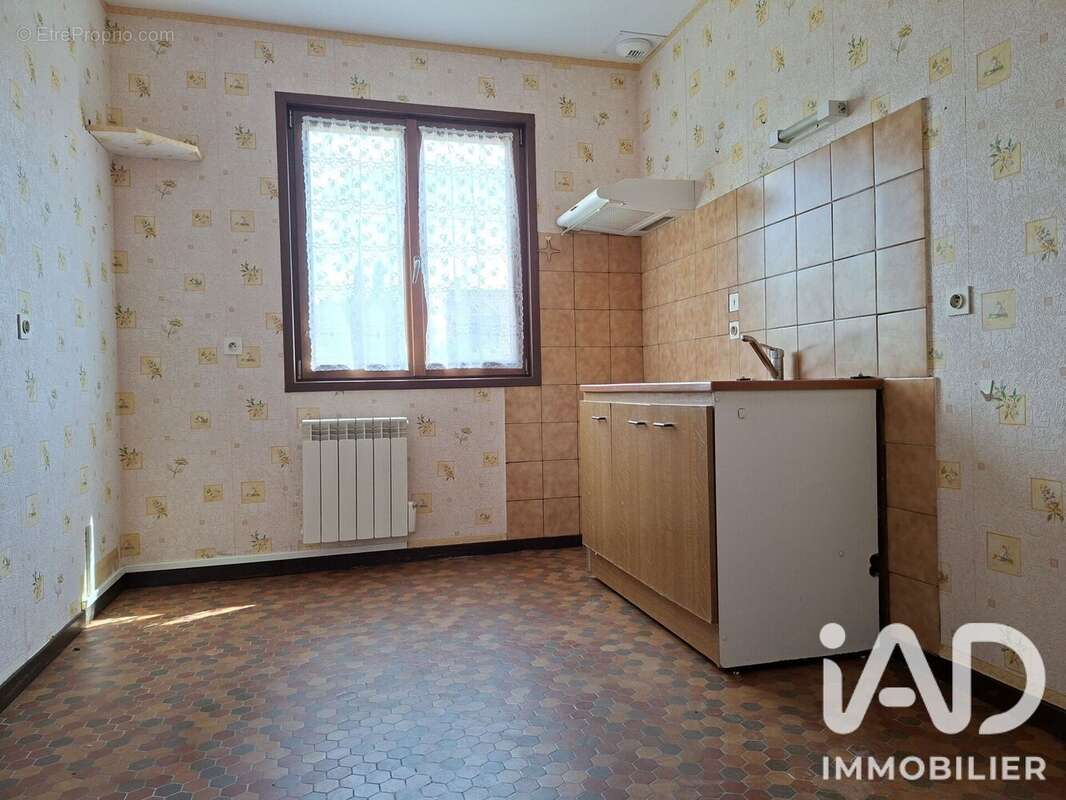 Maison 99 m² à Hombleux  - photo 4
