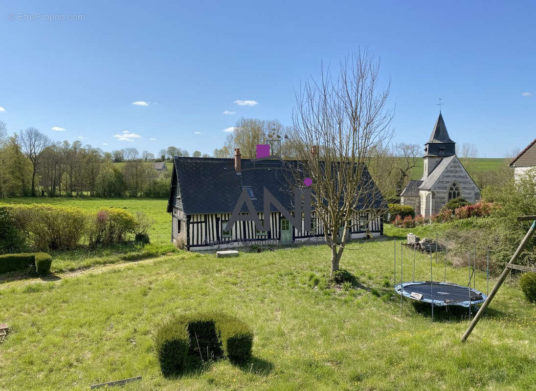 Maison à BACQUEVILLE-EN-CAUX