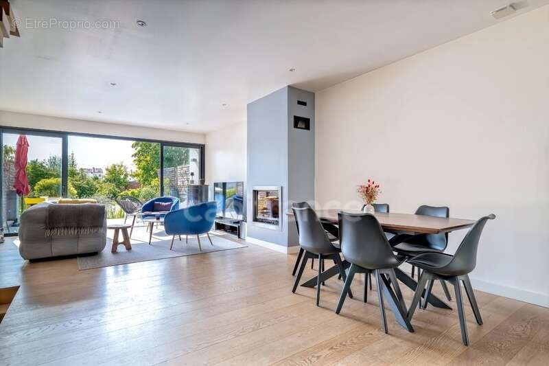 Maison à FONTENAY-SOUS-BOIS