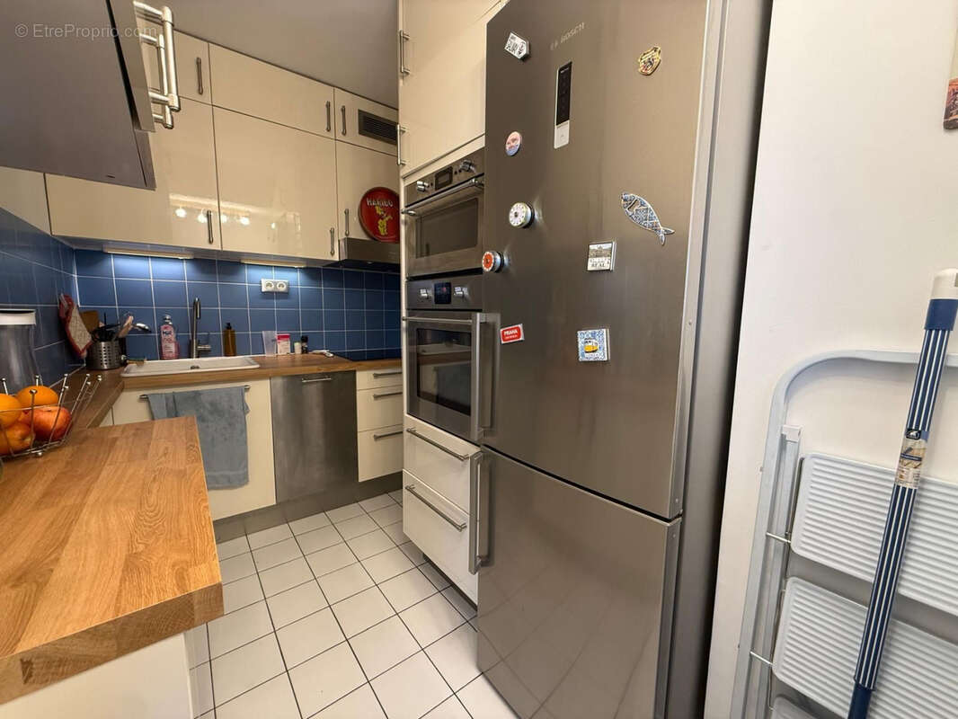 Appartement à PARIS-14E