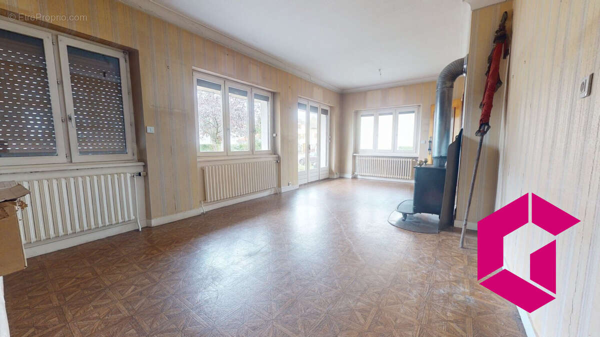 Maison à YSSINGEAUX