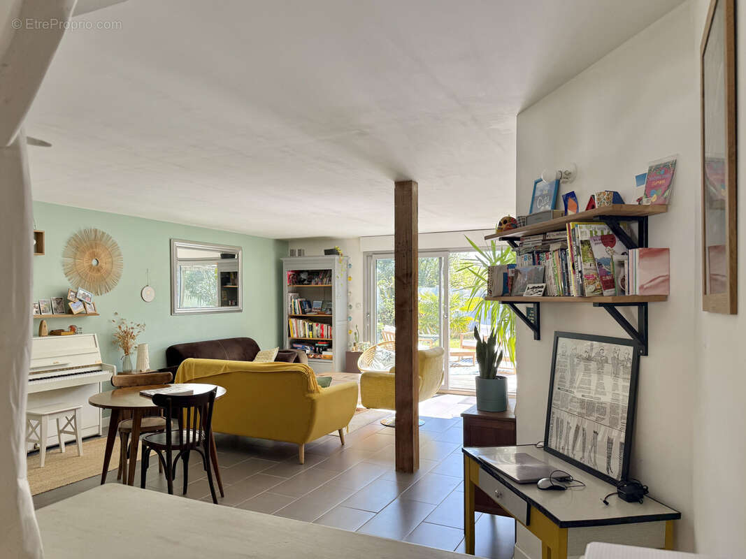 Maison à BOUGUENAIS