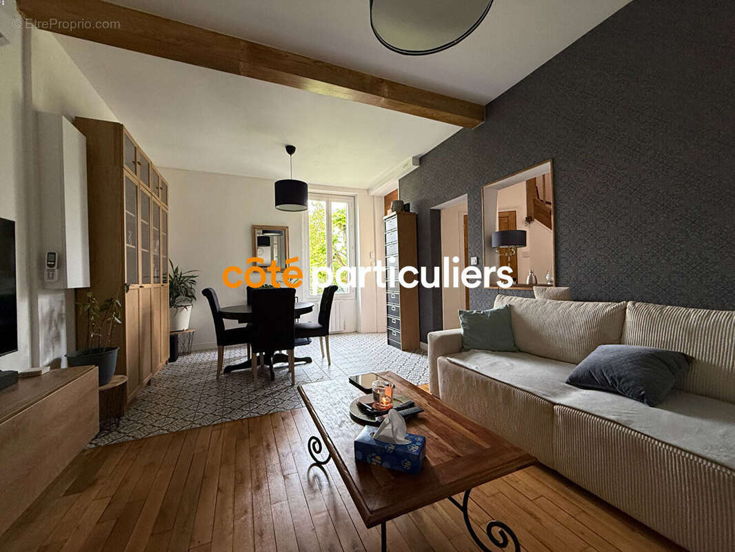 Maison à SAINT-AMAND-MONTROND