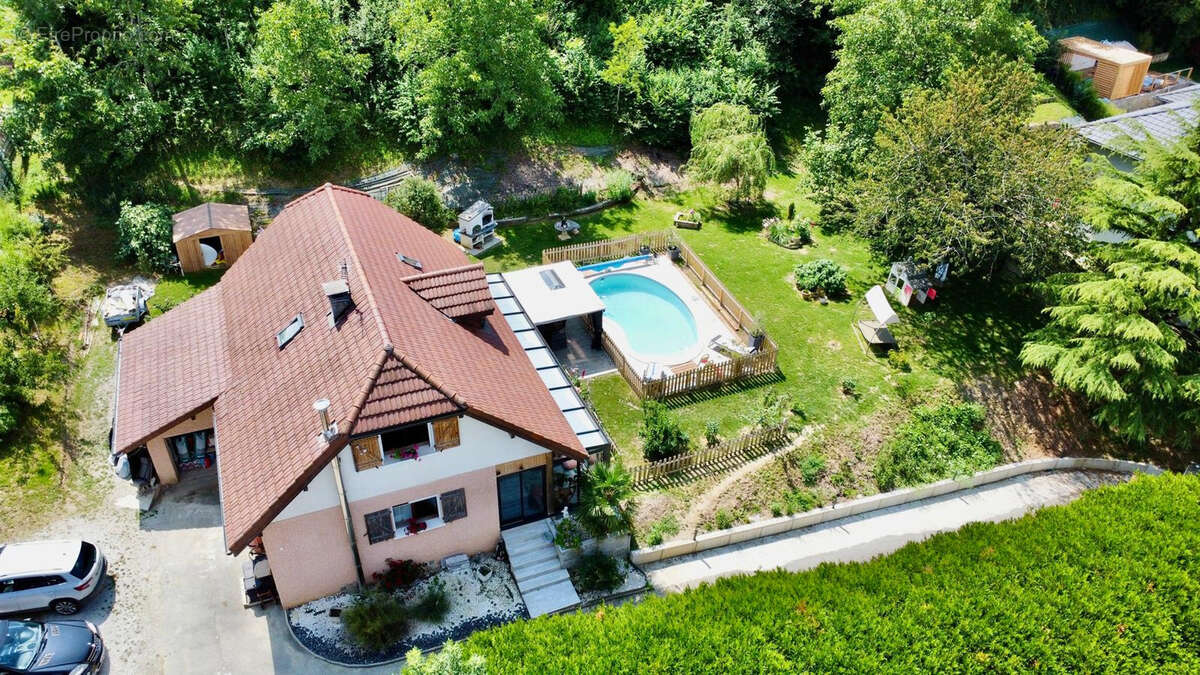 Maison de 180 m2 avec piscine - photo 39