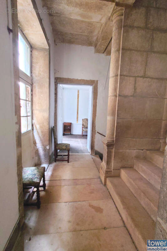 Maison à VILLEFRANCHE-DE-ROUERGUE