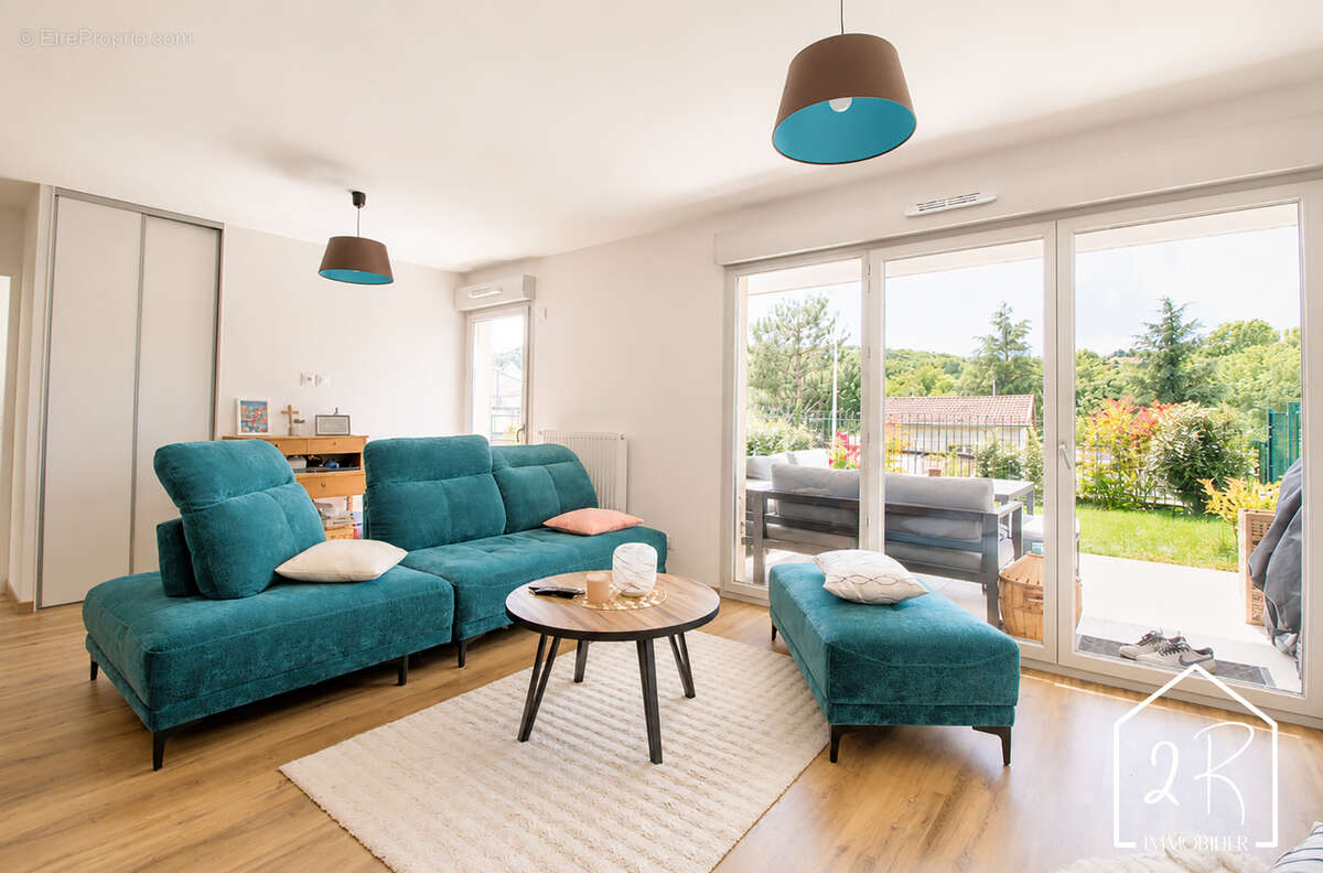 Appartement à PONT-EVEQUE