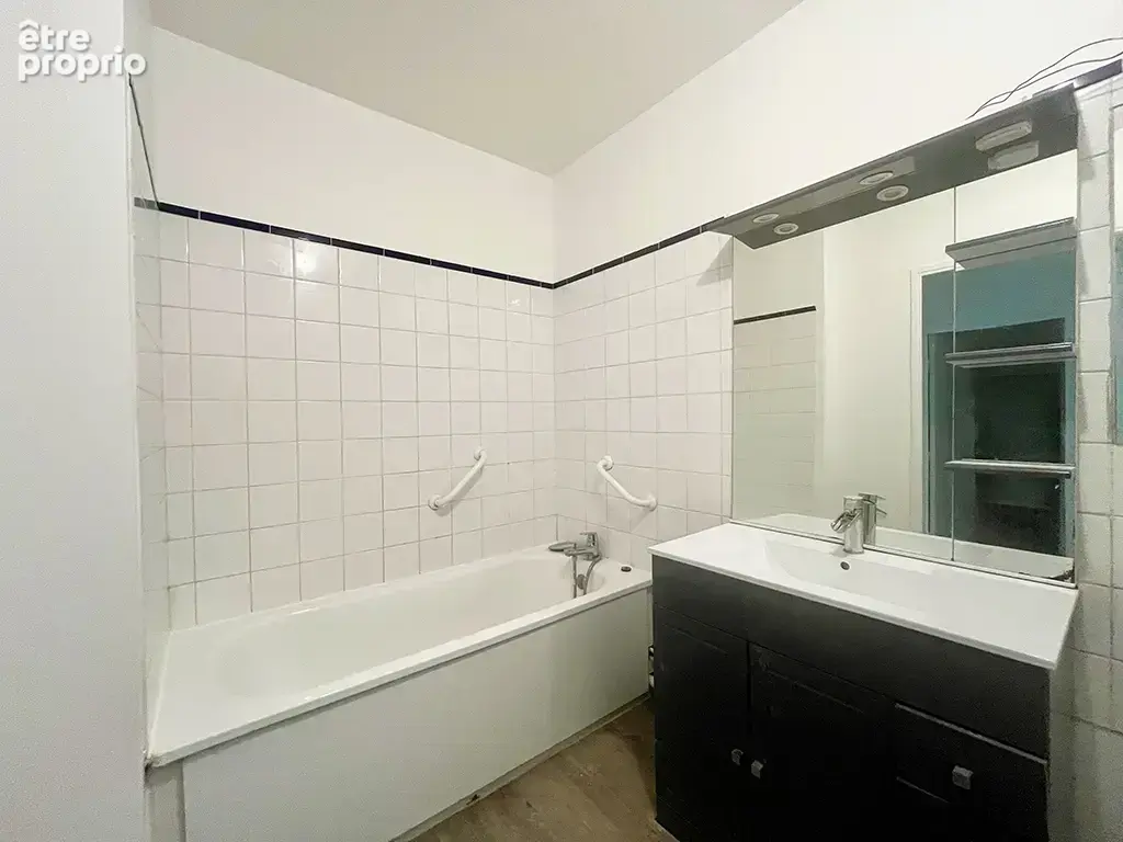 Appartement 3 pièces 74 m² à vendre à Gardanne (13120) - photo 7