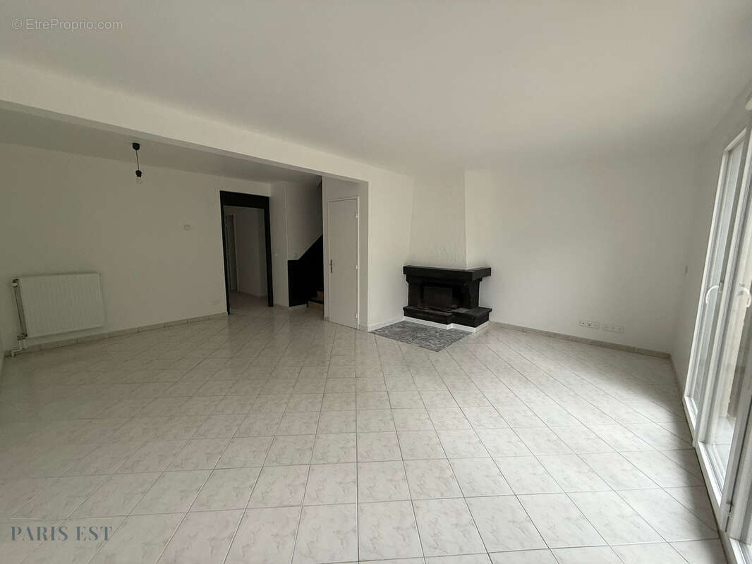À acheter à Claye-Souilly : maison avec 4 pièces - photo 2