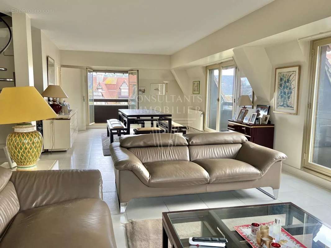 Appartement à DEAUVILLE