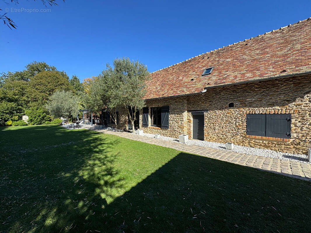 Maison à GROSROUVRE