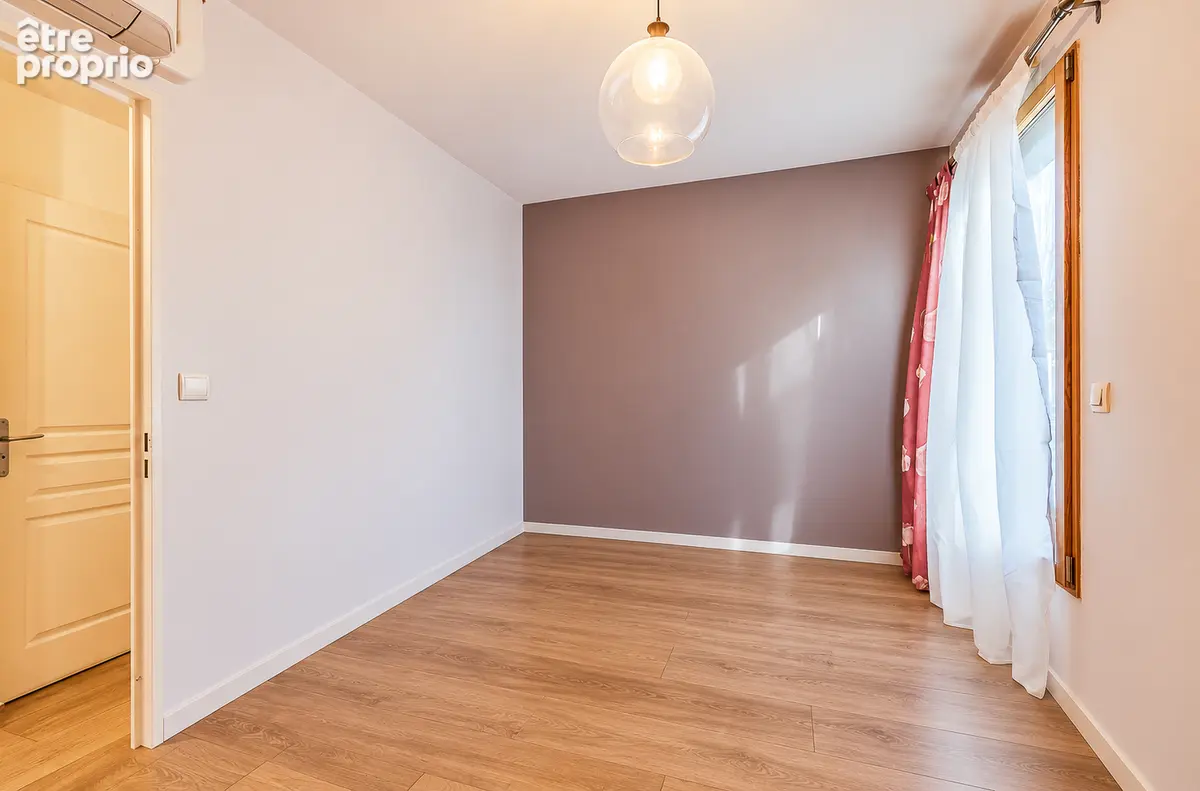 Appartement Lyon 3 pièce(s) - photo 5