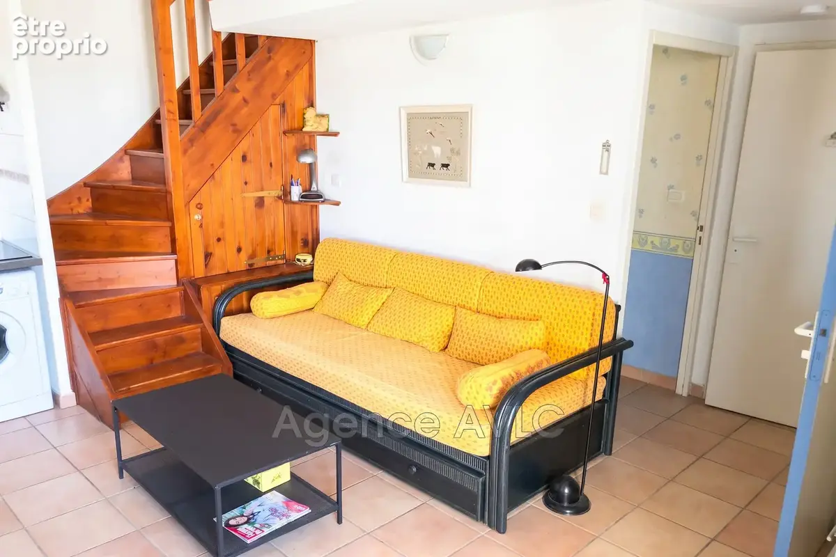 Appartement 3 pièces 40 m² à vendre à Saintes-Maries-De-La-Mer (13460) - photo 3